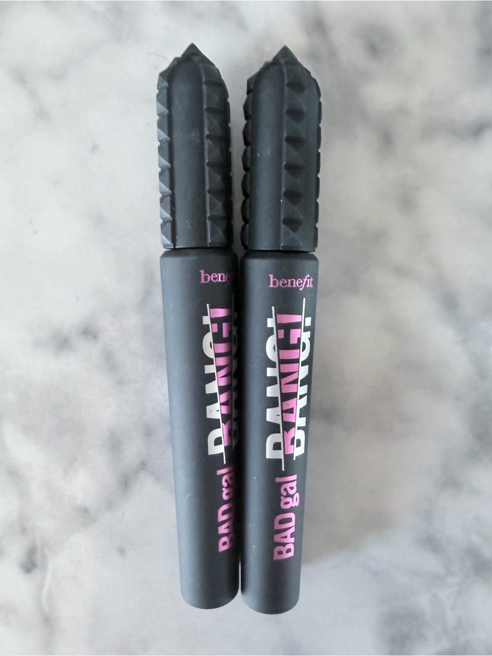 Benefit Badgal Bang! Mascara Duo — Black with Pink Accents